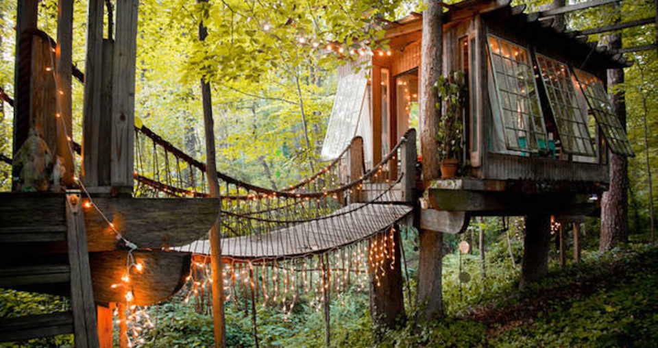 Treehouses in Georgia: 5 Places to Sleep in the Trees
